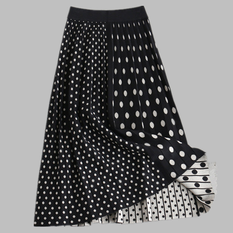 Knitted pleated dress