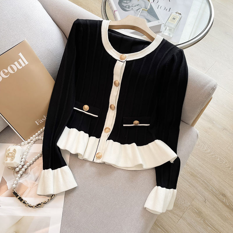 Classic Style Sweet Flare Sleeve Knitted Cardigan For Women Spring