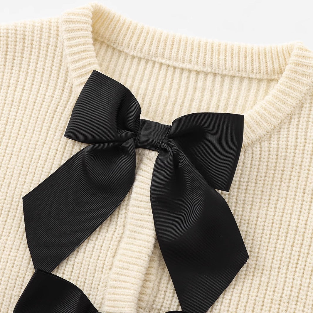 Fashion Soft Slim Fit Round Neck Long Sleeves Knitted Cardigan