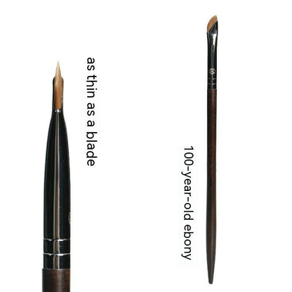 Blade Eyeliner Brush N31 Bevel