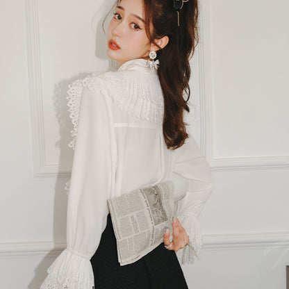 Lace Ins Tide Flared Sleeves Loose Shirt