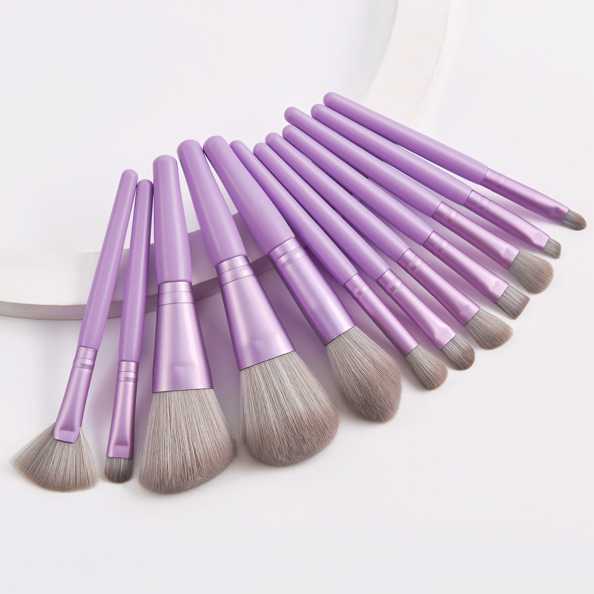 Set Of 12 Portable Makeup Brushes