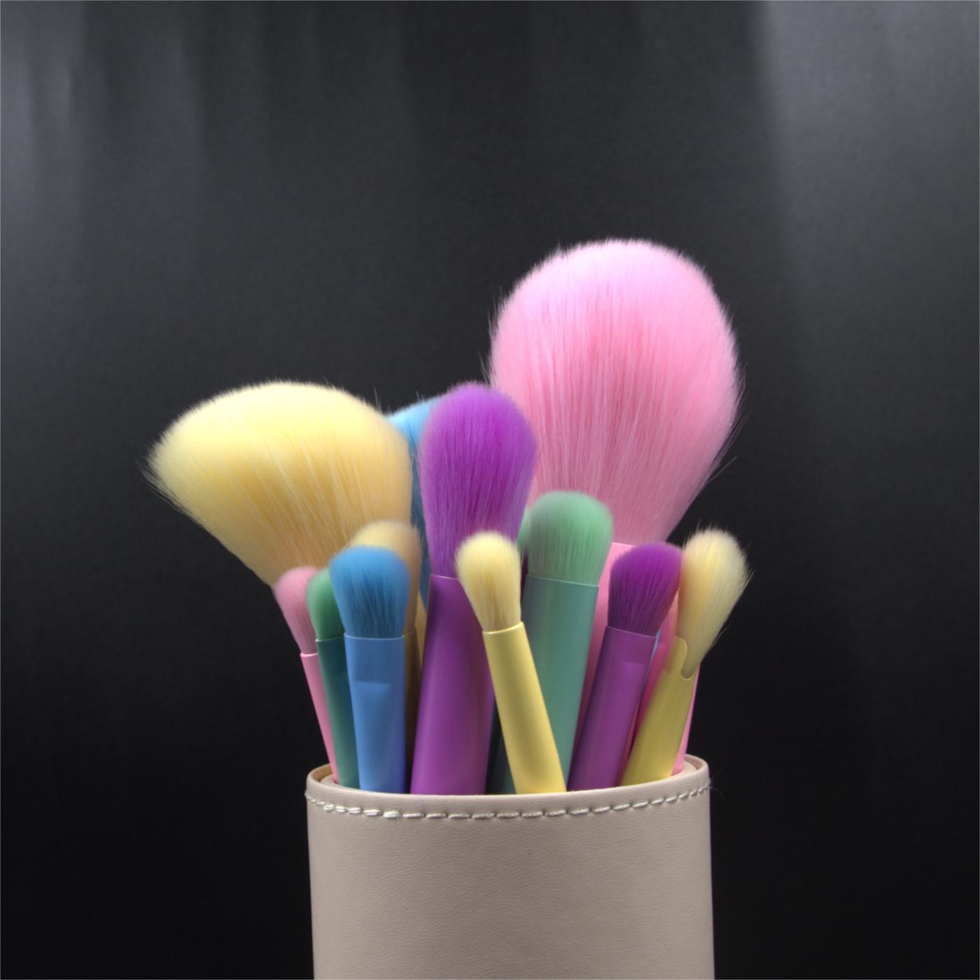 Makeup Brush Rainbow Color 17 PCs Macaron Color Series Full Set
